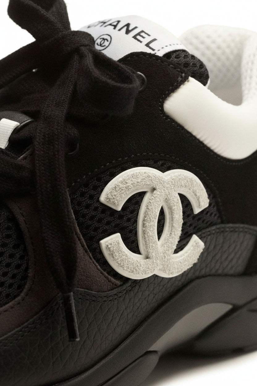 Chanel Runner Noir et Blanc