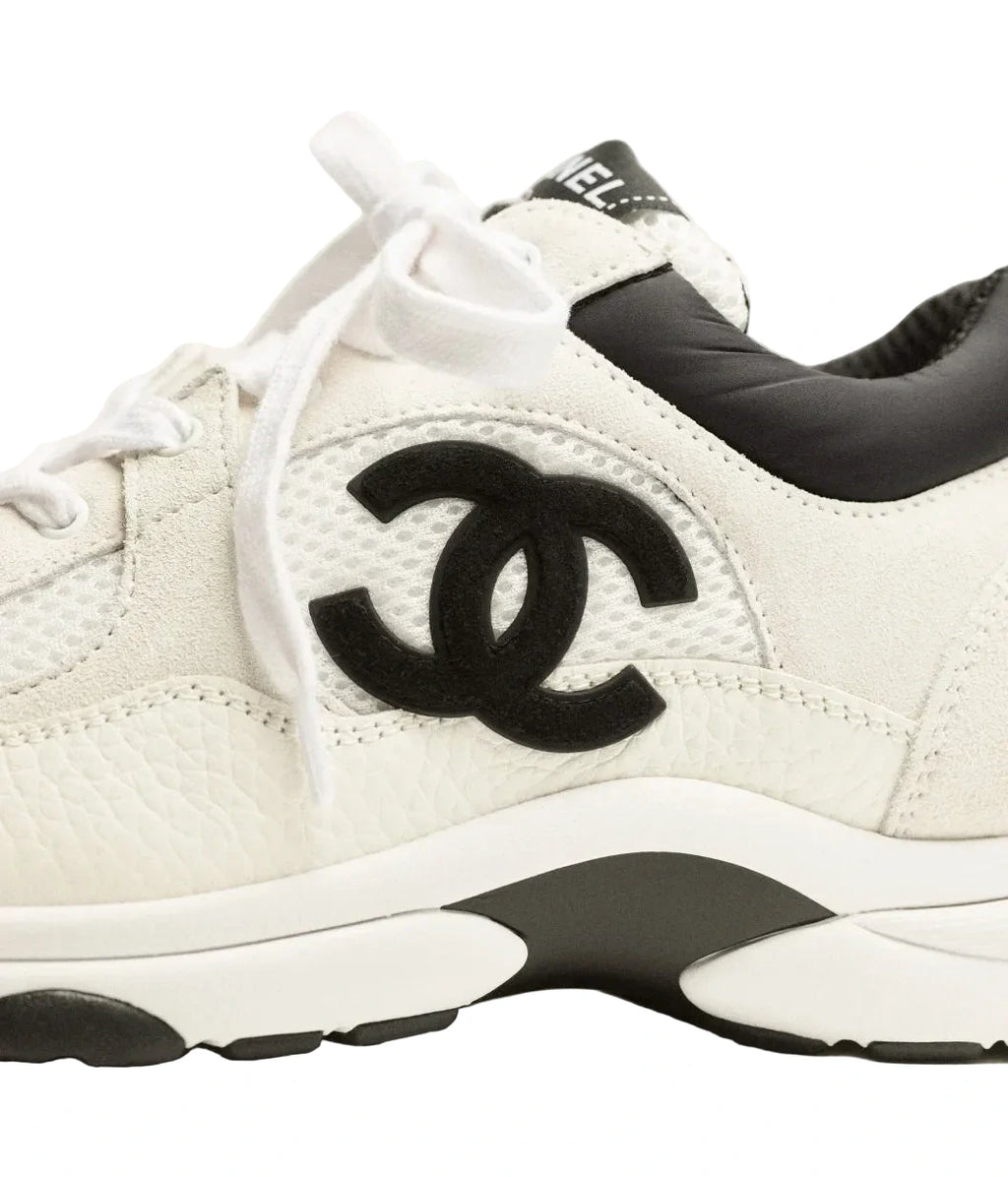 Chanel Runner Blanc et Noir